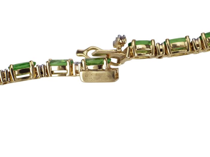 Juwelierarbeit 750 Gold 6,7 ct grüner Turmalin 0,45 ct Diamant Tennis Armband!