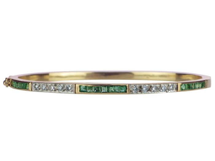 Atelierarbeit 18 K 750 Gelb Gold 1,30 ct Smaragd 0,36 ct Brillant 
Damen Armreif