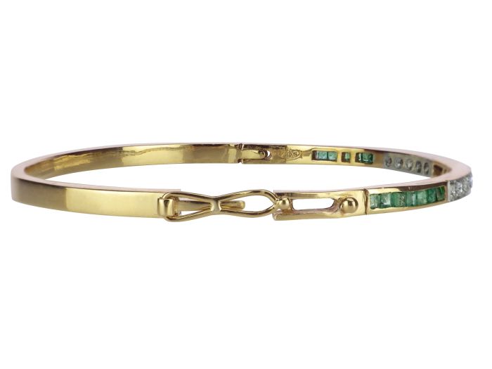 Atelierarbeit 18 K 750 Gelb Gold 1,30 ct Smaragd 0,36 ct Brillant 
Damen Armreif