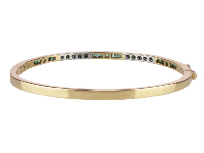 Atelierarbeit 18 K 750 Gelb Gold 1,30 ct Smaragd 0,36 ct Brillant 
Damen Armreif